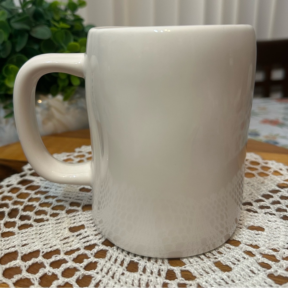 Beautiful ceramic โL๐CKYโ coffee mug - Picture 6 of 9